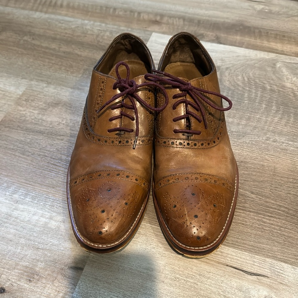 Johnson & Murphy size 8 brown leather dress shoes